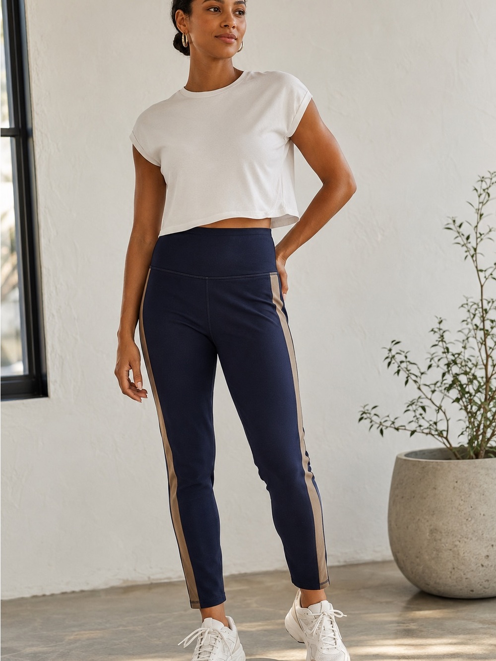 Athleta Elation Colorblock 7/8 Leggings Navy Pyrite Medium NWT
